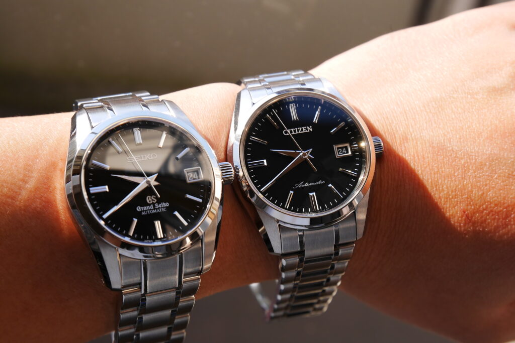 左：グランドセイコー SBGR053、右：ザ・シチズン NA0000-59E