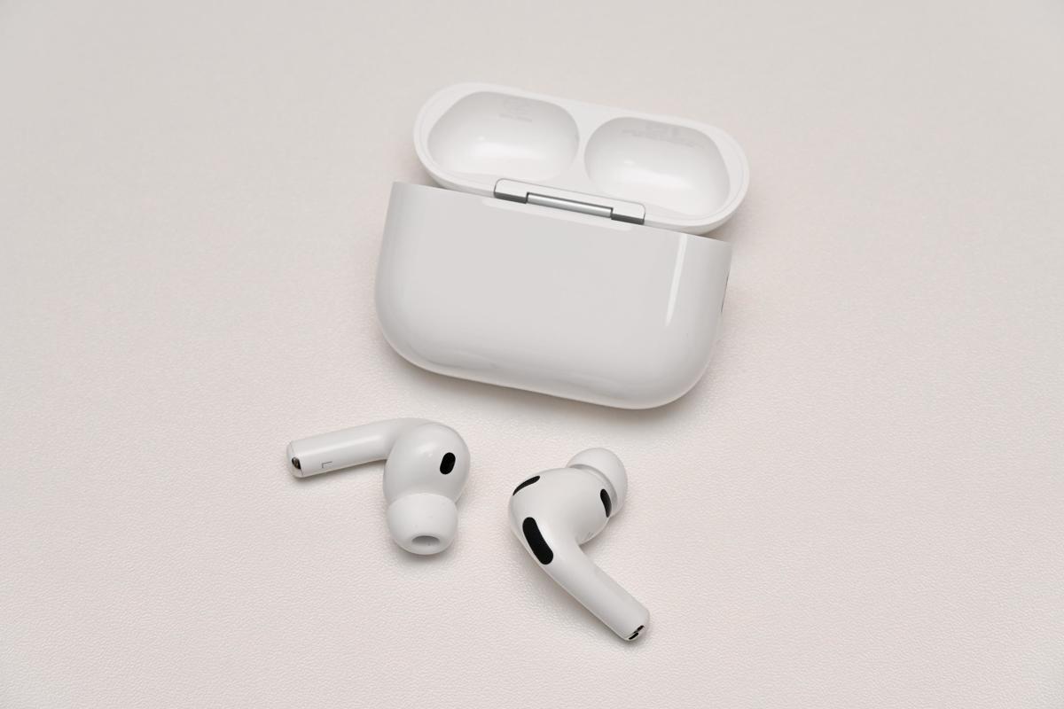 Apple AirPods Pro 3レビュー｜iPhoneなら一択の安定性 | KAJA-GADGET