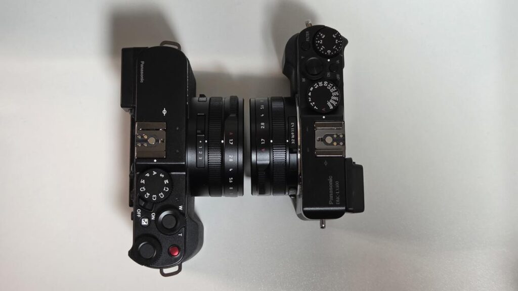 上面から見たLUMIX L10とLUMIX LX100のダイヤルおよびグリップ比較