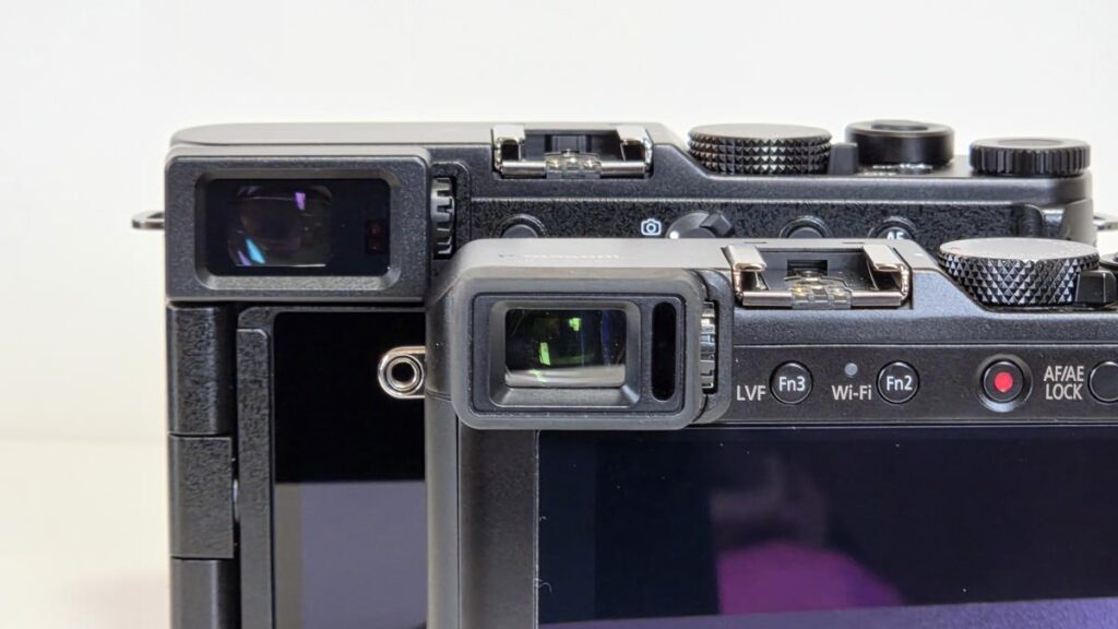 LUMIX L10とLUMIX LX100の電子ビューファインダー（EVF）窓の比較