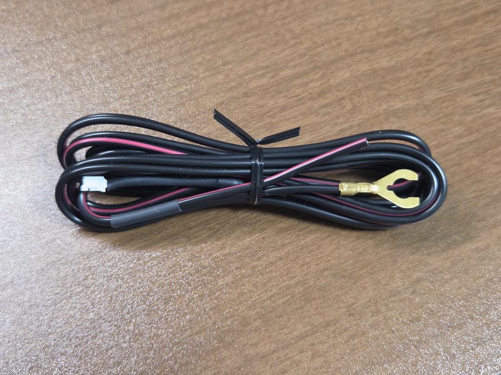 OBDアダプターに同梱されている補助電源ケーブル