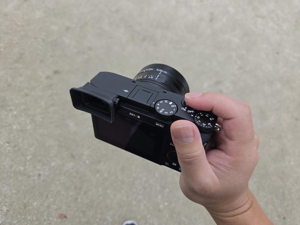 SONY RX1RIII 実写レビュー｜手のひらサイズのフルサイズスナップ機